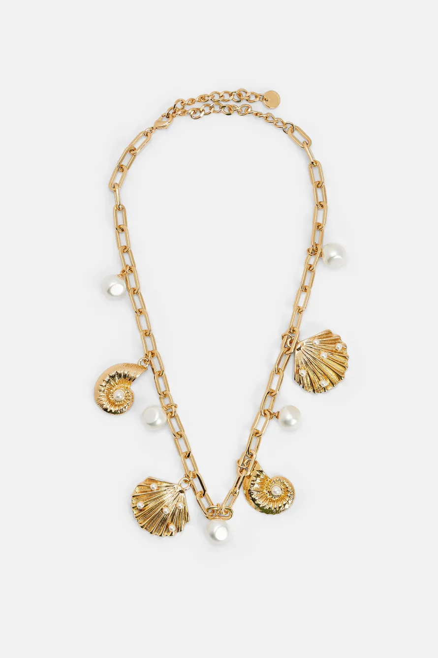 Pearl Shell Charms Necklace in Gold