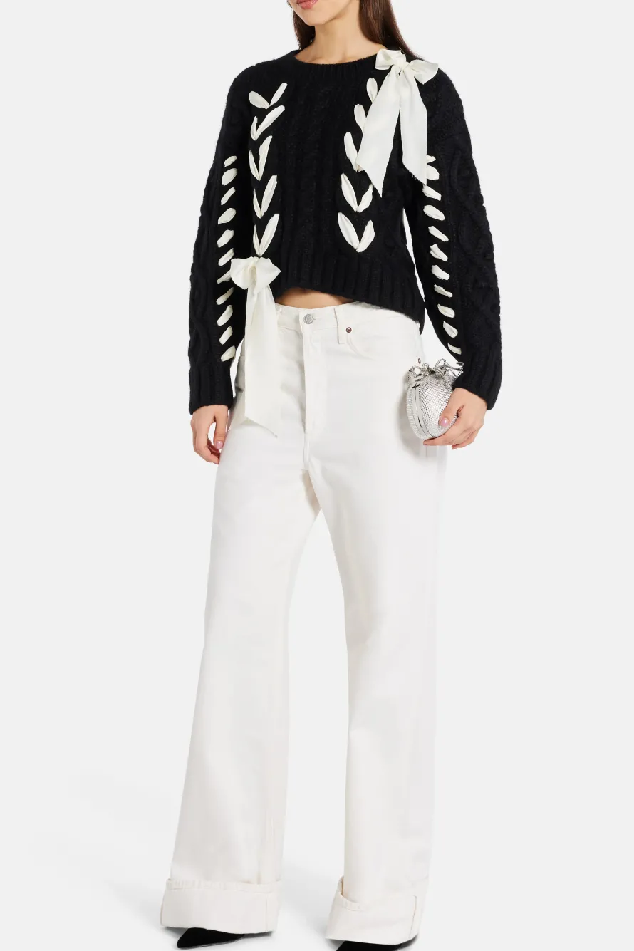 Ribbon Cables Parson Bow Knit Pullover Top in Black/ White