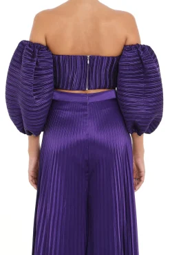 Sirene Off-Shoulder Crop Top